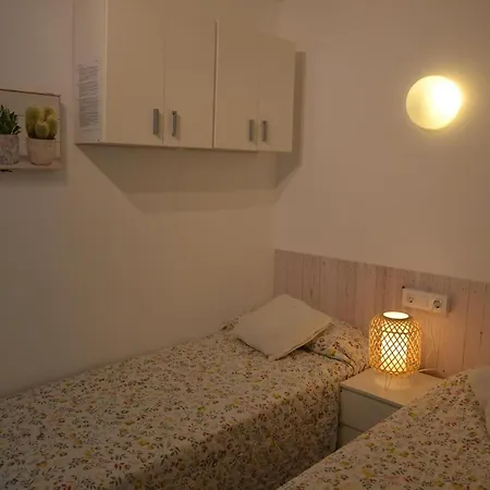 Apartment Estartit - 4 Pers, 30 M2, 2/1 - Es-323-45